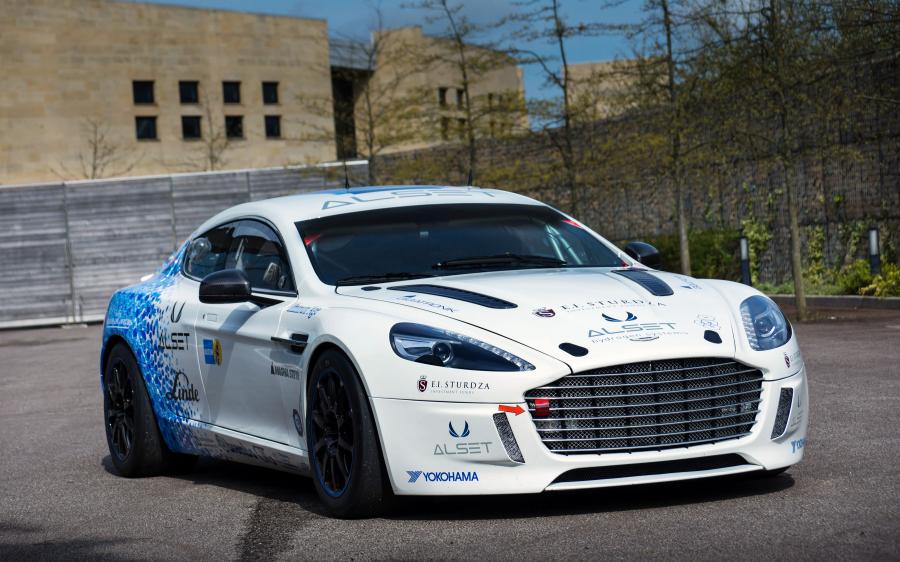  Aston Martin Hybrid Hydrogen Rapide S 2013 года  (фото 1 из 11)